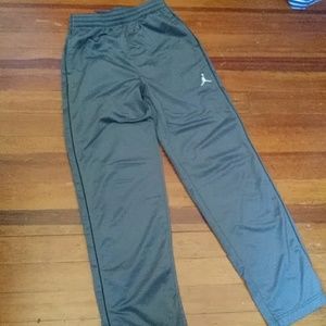 Boys Jordan warm up pants